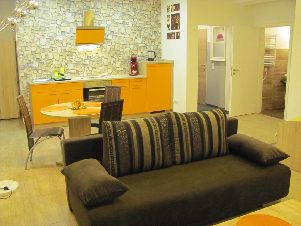 Ferienwohnung In Mayen Habitación foto